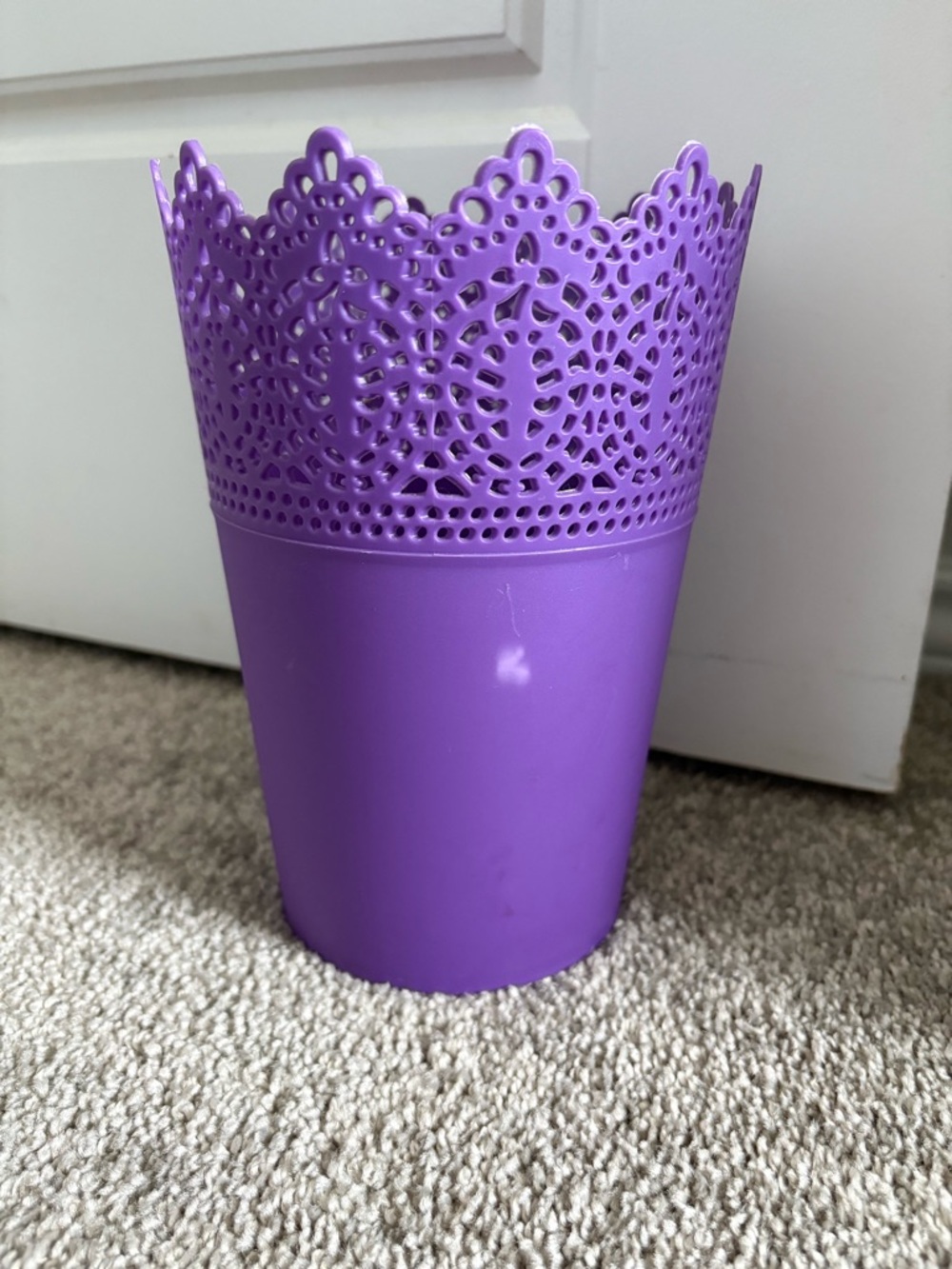 Purple Decorative Lace-Top Plastic Orchid Planter